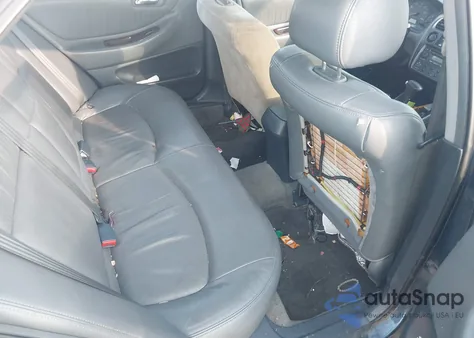 2000 Honda Accord 2.3 Ex from USA, damaged, VIN 1HGCG6684YA064641